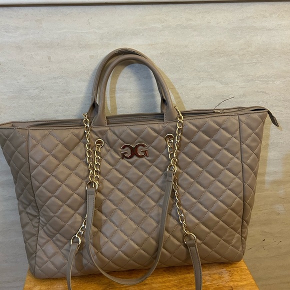 Gilda Paris Large Quilted Tote Bag in Taupe with Chain Handles - Picture 1 of 16